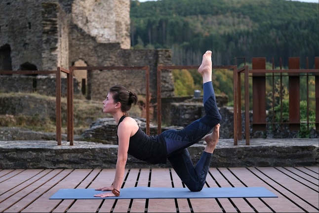 Practice yoga in Luxembourg