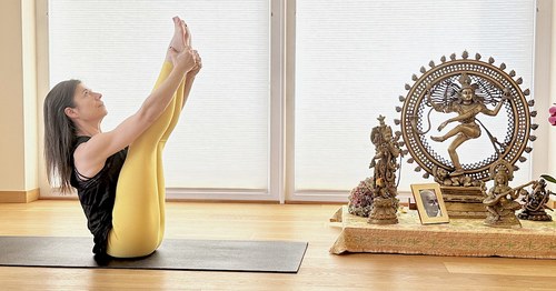Streaming Lower Back Yoga - Tuesdays - 09:45 - Summer 2022